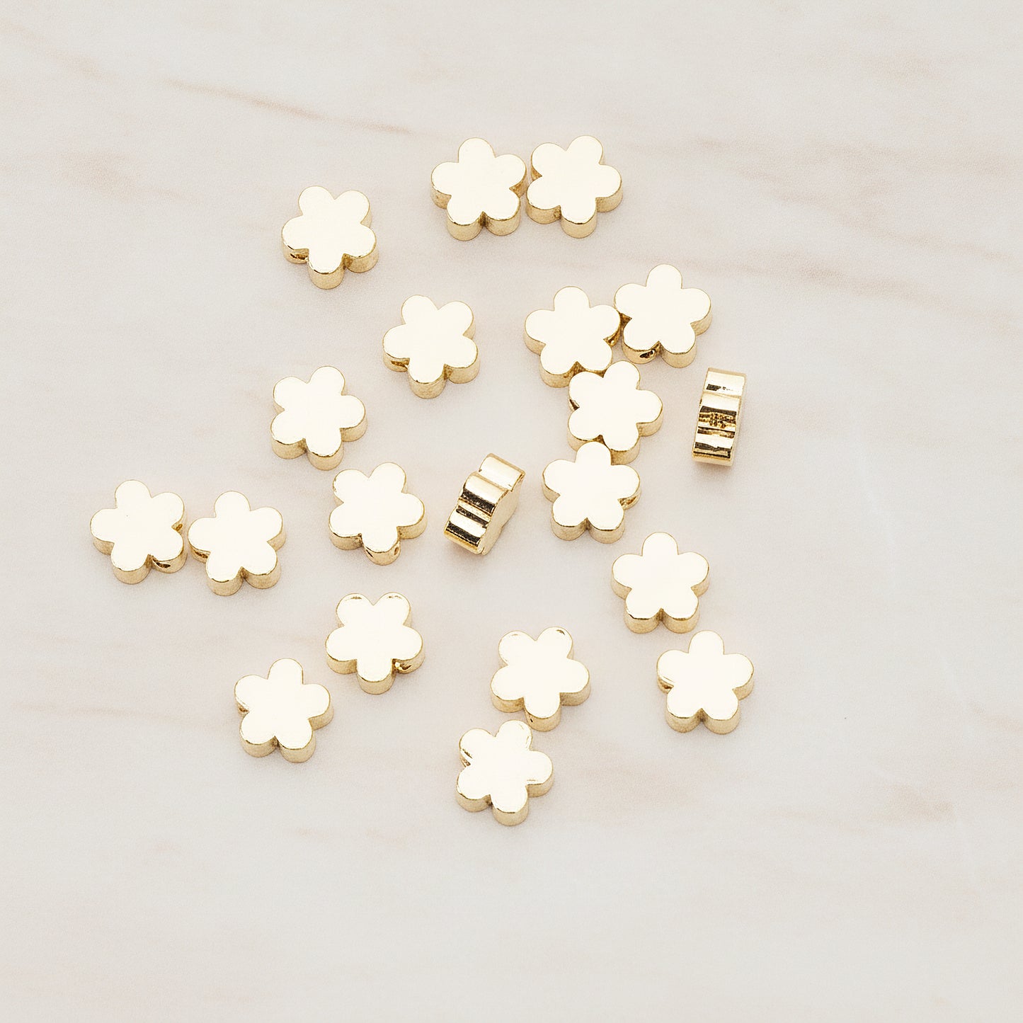 Flower Shaped Charm, 4 Pc - Glossy Gold (BD.061)