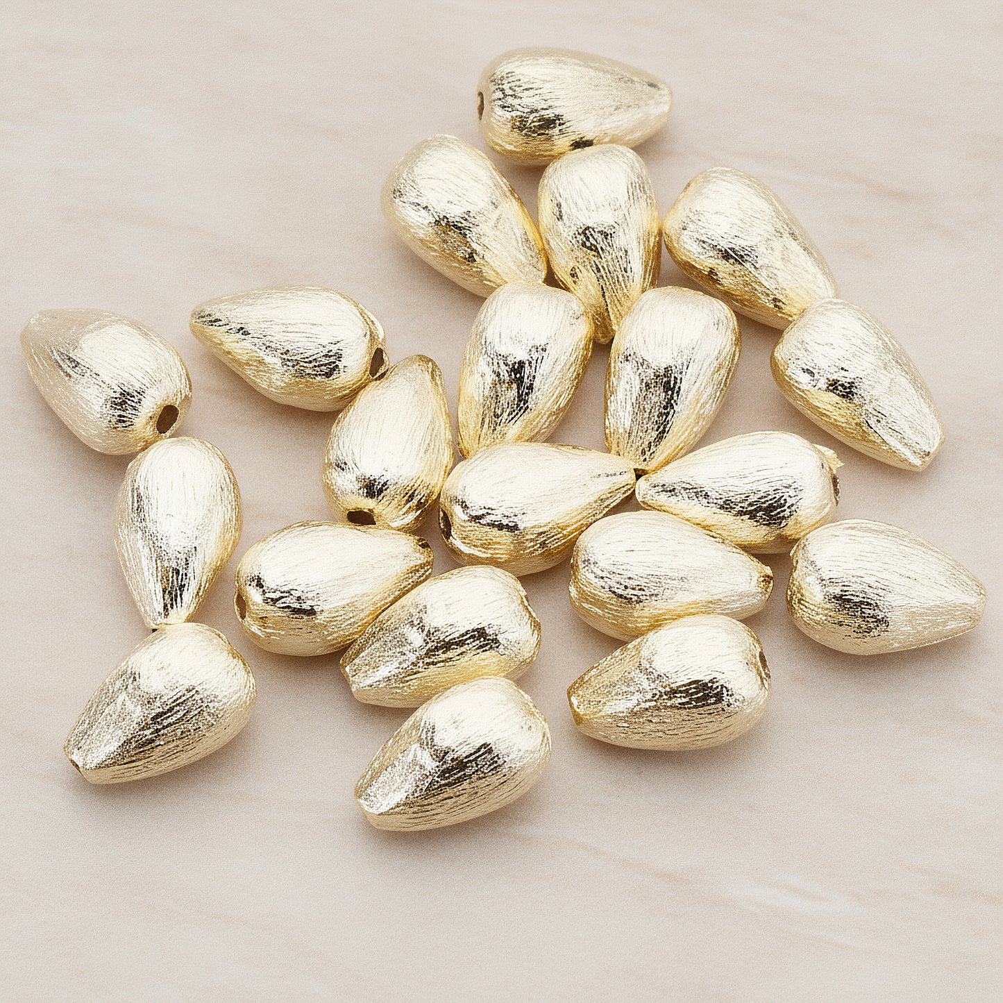 Teardrop Metal Bead, 4 Pc (BD.908)
