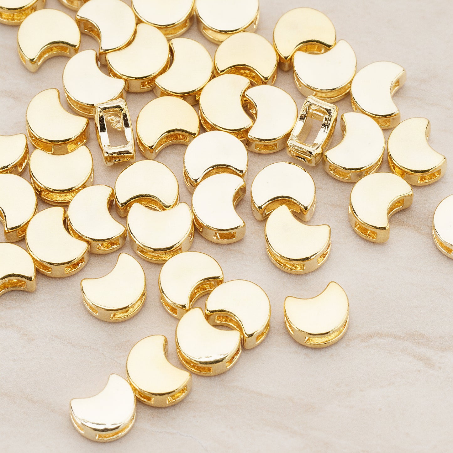 Cute Crescent Moon Metal Bead, 6 Pc - Glossy Gold (BD.936)