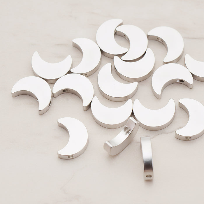 Sharpin Crescent Moon Metal Bead, 4 Pc (BD.939)
