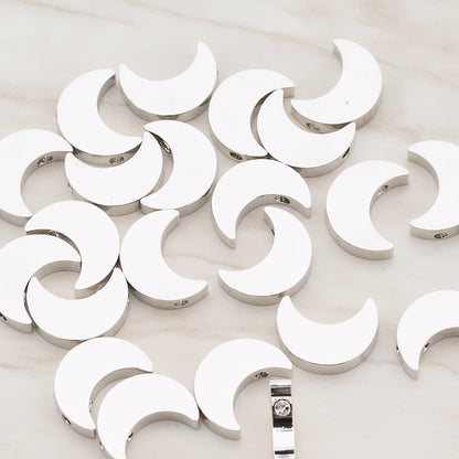 Sharpin Crescent Moon Metal Bead, 4 Pc (BD.939)