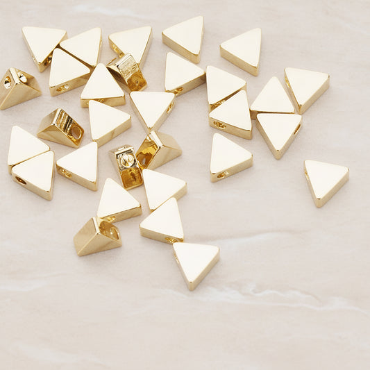 Mini Triangle Metal Bead, 4 Pc (BD.947-01)