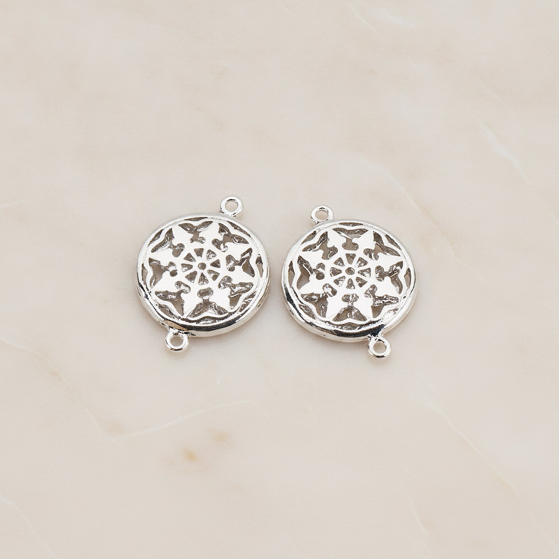 Gothic Celtic Round Connector, 2 Pc - Glossy Original Rhodium (CN.033)