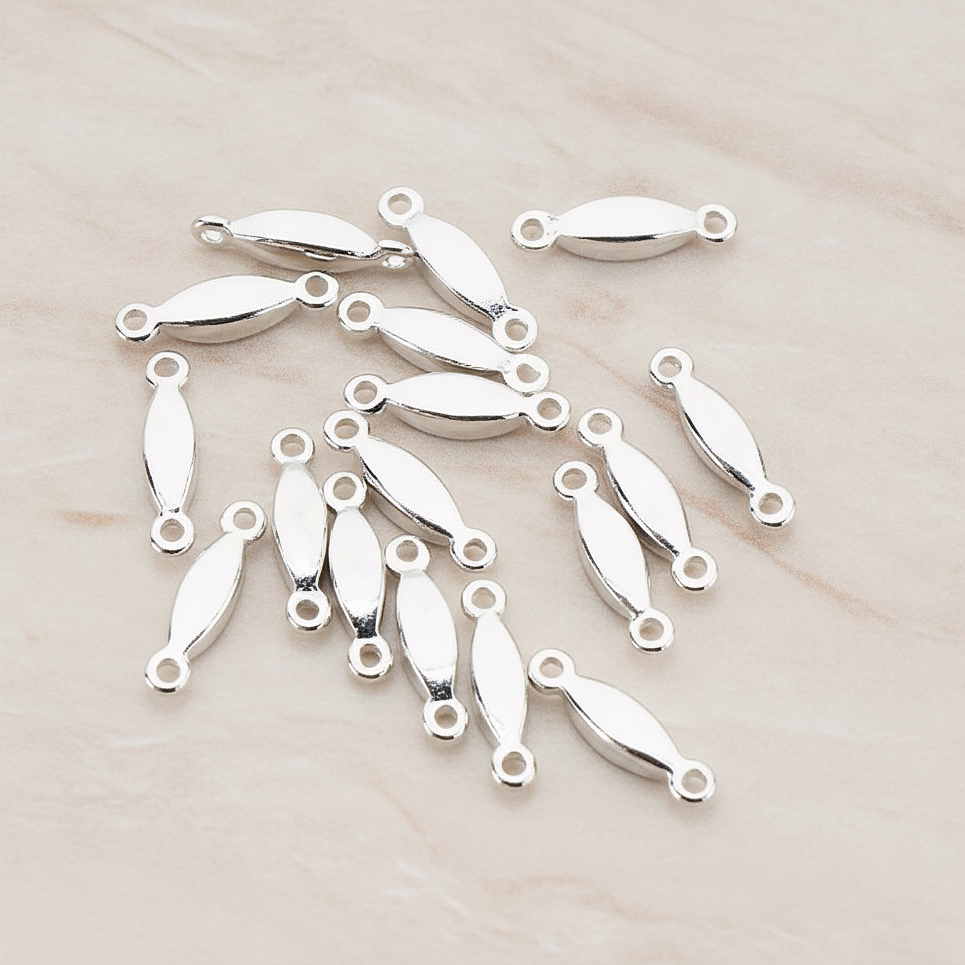 Tiny Bar Connector, 10 Pc - Glossy Original Rhodium (CN.051)