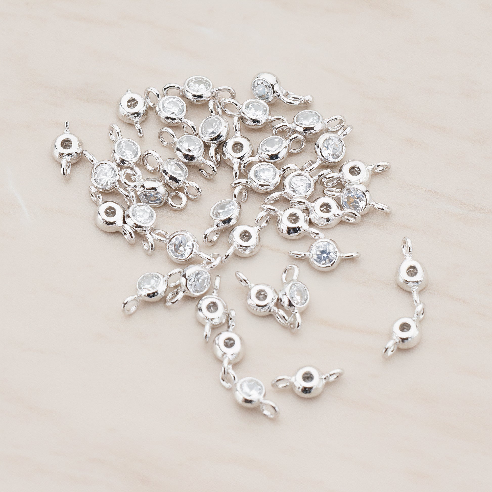 Clear Crystal Cubic Zirconia Round Framed CZ Connector, 2 Pc - Glossy Original Rhodium (CN.059)